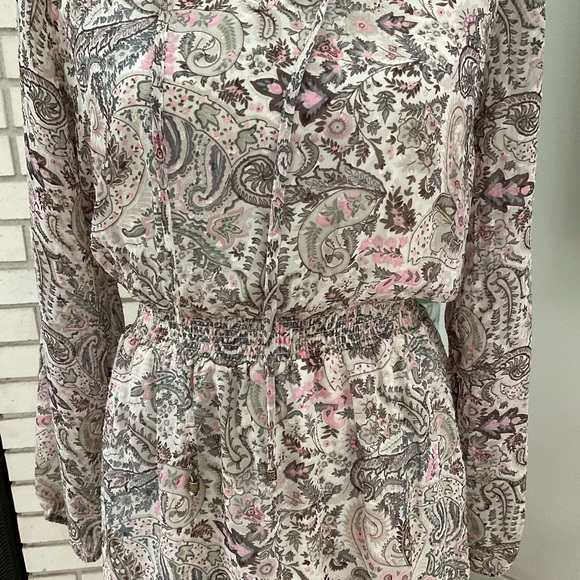 Women’s Dress - Picture 1 of 6